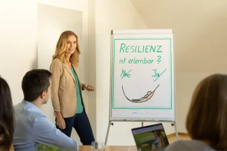KI am Arbeitsplatz: Was künstliche Intelligenz mit der mentalen Gesundheit Ihrer Mitarbeiter macht