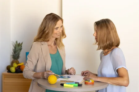 Schlafstörungen in den Wechseljahren: Ursachen, Stresshormone und nächtliche Hitzewallungen